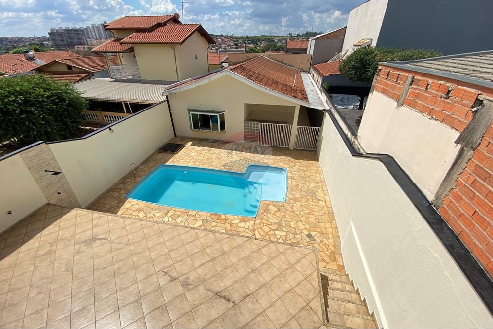 Casa, 3 quartos, 257 m² - Foto 35