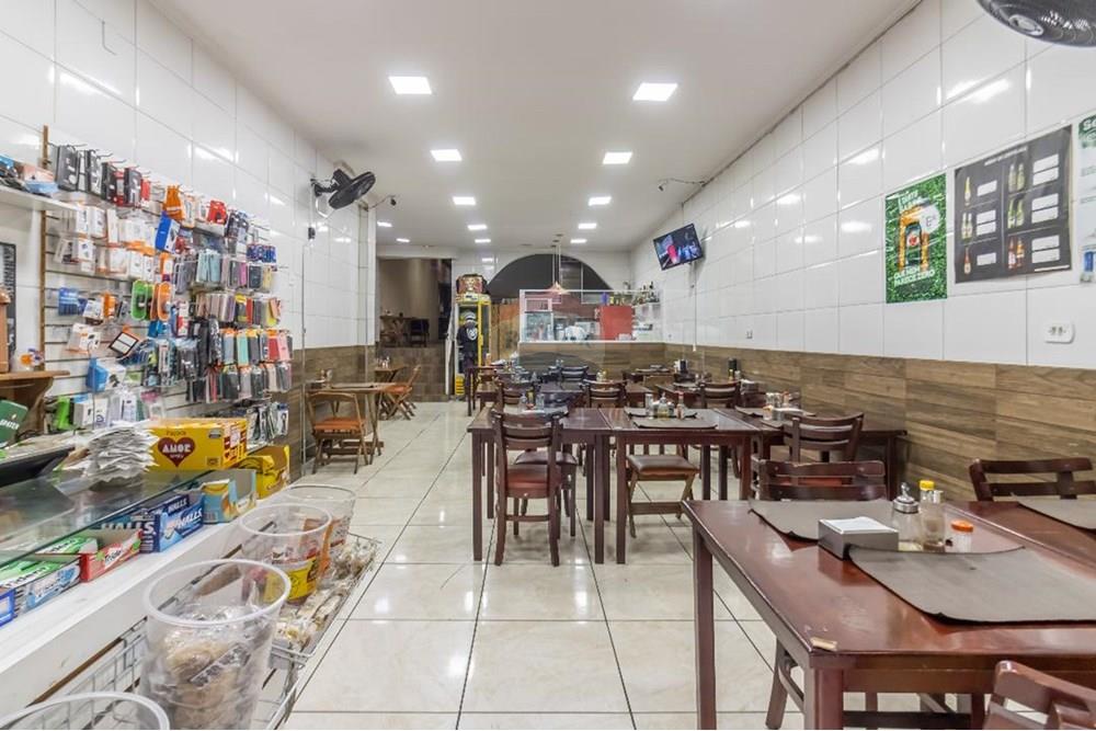 Casa, 3 quartos, 300 m² - Foto 34