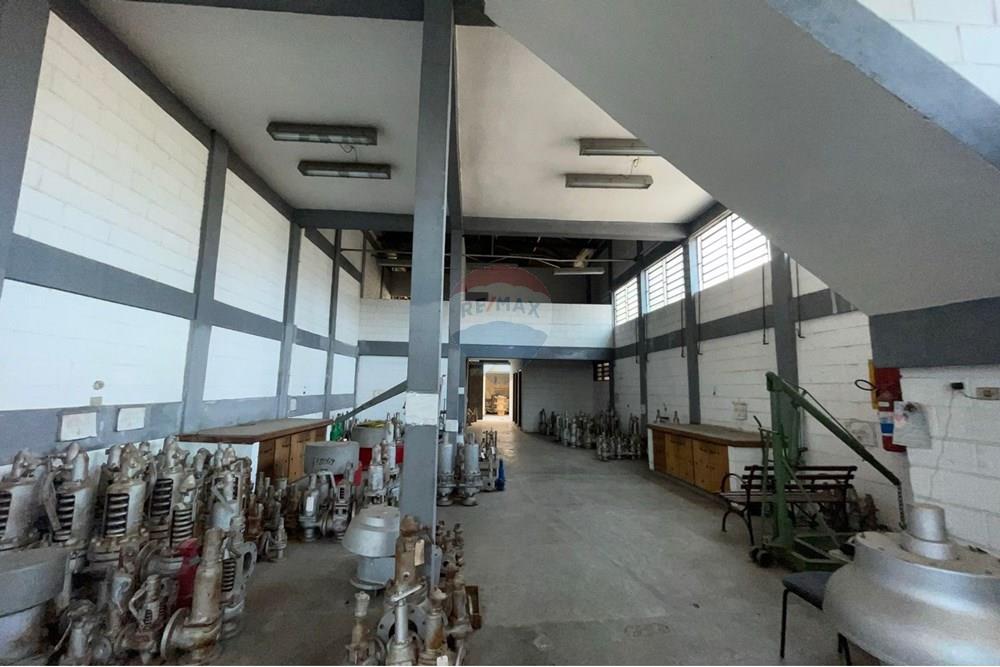 Depósito-Galpão, 364 m² - Foto 2