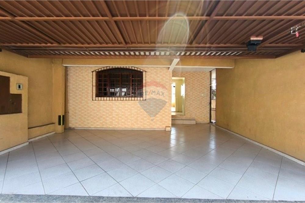 Casa, 2 quartos, 290 m² - Foto 1