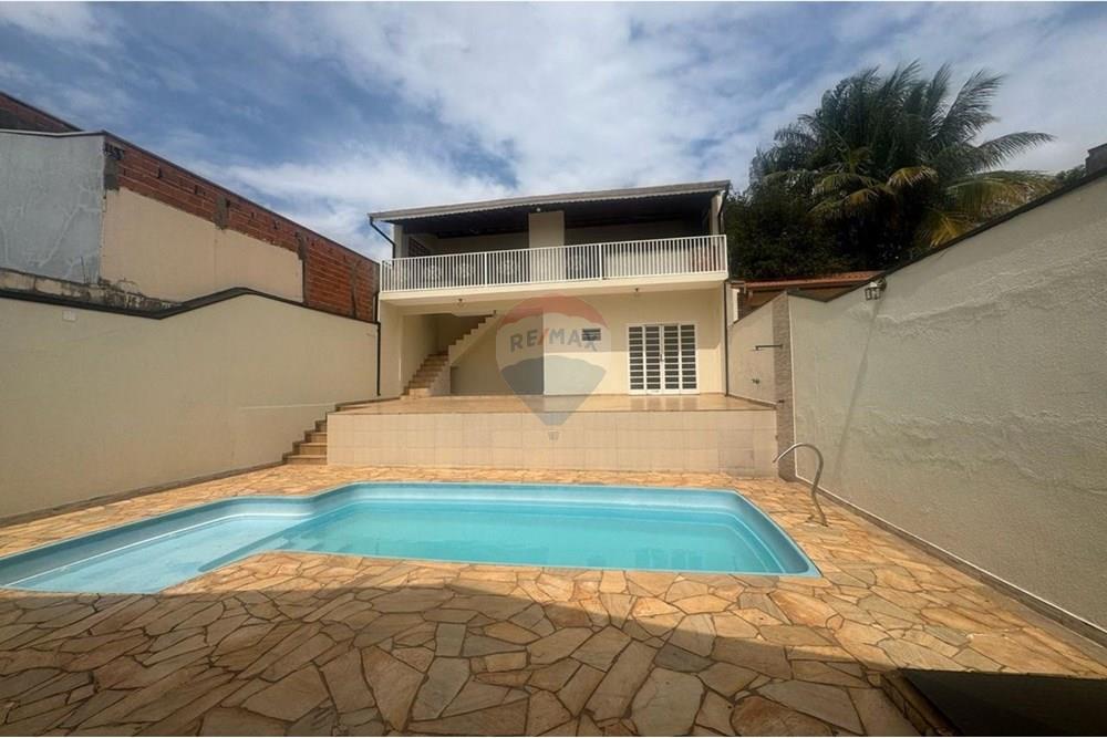 Casa, 3 quartos, 257 m² - Foto 4