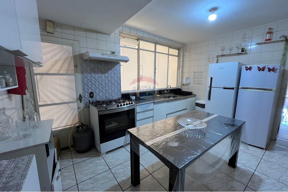 Casa, 5 quartos, 200 m² - Foto 6
