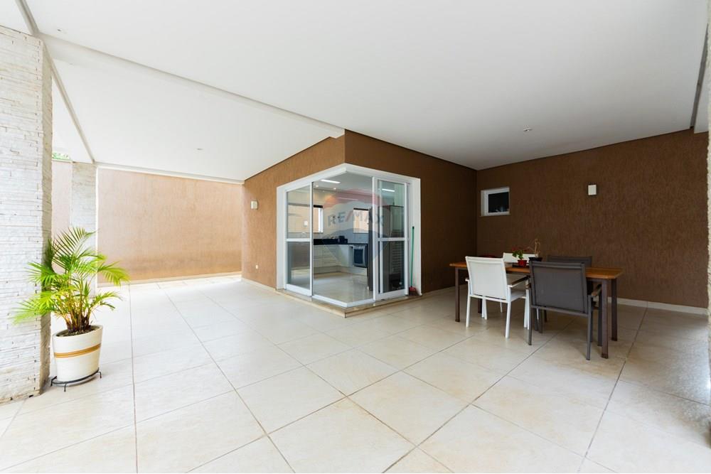 Casa, 3 quartos, 356 m² - Foto 57
