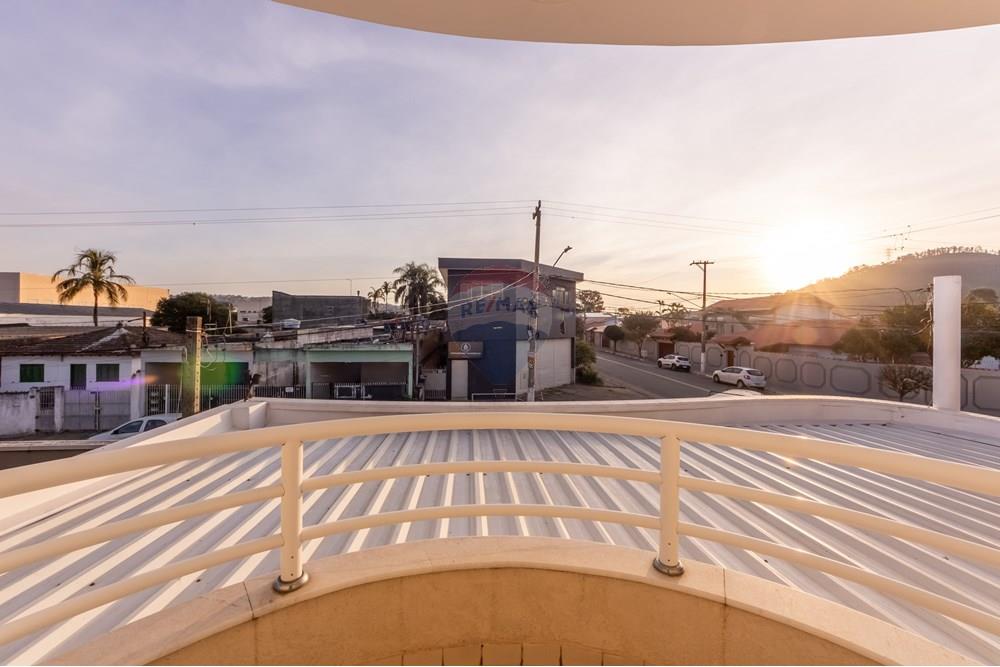 Sobrado, 3 quartos, 672 m² - Foto 34