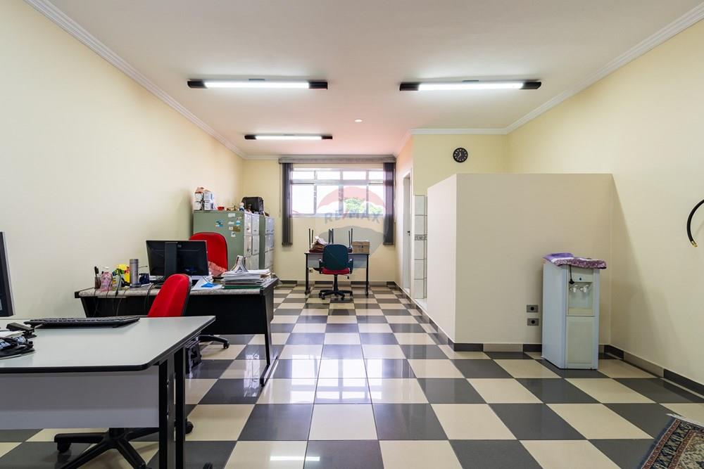 Casa, 3 quartos, 243 m² - Foto 130