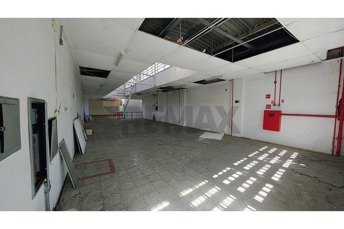 Loja-Salão, 420 m² - Foto 13