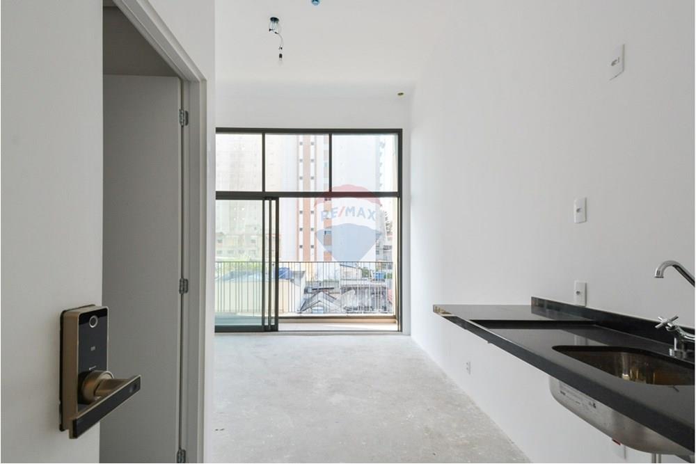 Apartamento, 1 quarto, 27 m² - Foto 1