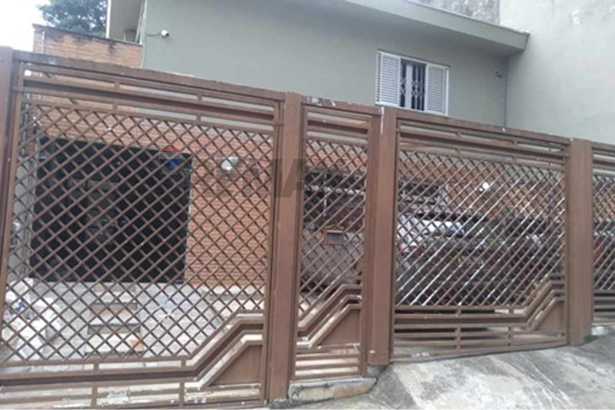 Sobrado, 3 quartos, 248 m² - Foto 2