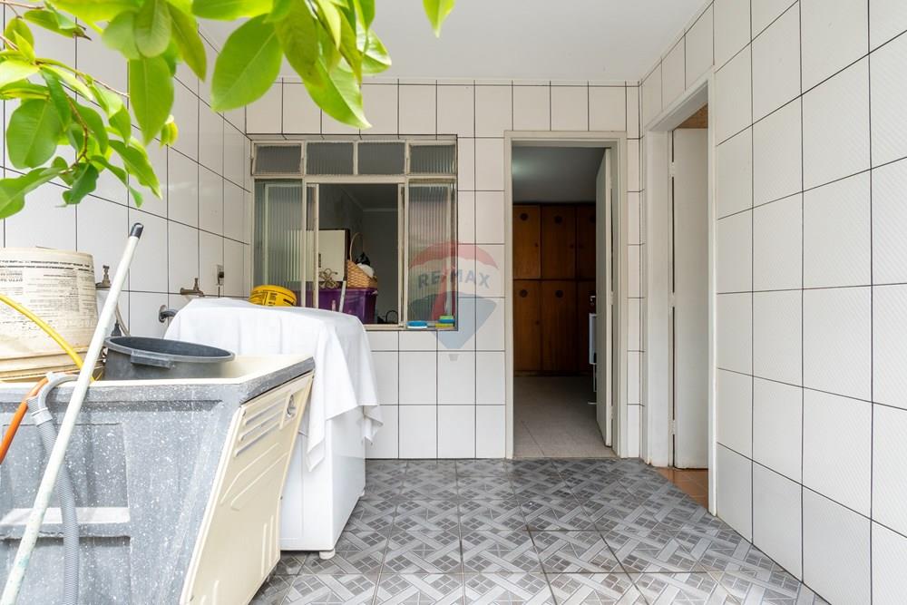 Casa, 3 quartos, 243 m² - Foto 114