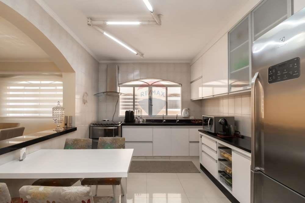 Casa, 3 quartos, 366 m² - Foto 13