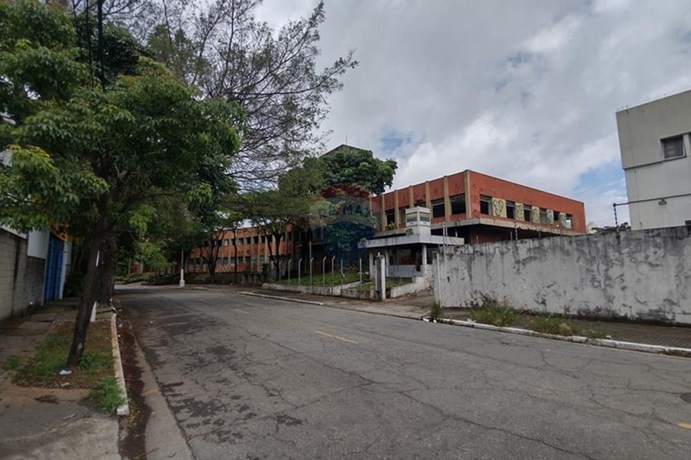 Loteamento e Condomínio, 4628 m² - Foto 3