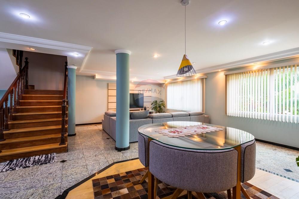 Casa, 3 quartos, 328 m² - Foto 18