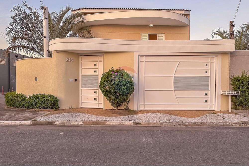 Sobrado, 3 quartos, 672 m² - Foto 57