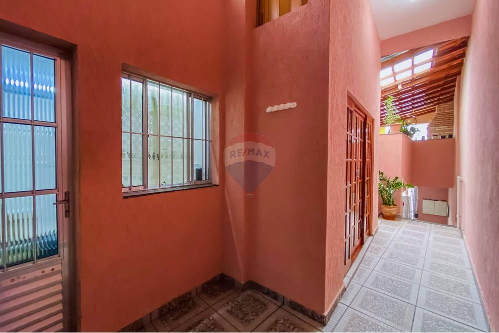 Casa, 3 quartos, 286 m² - Foto 17