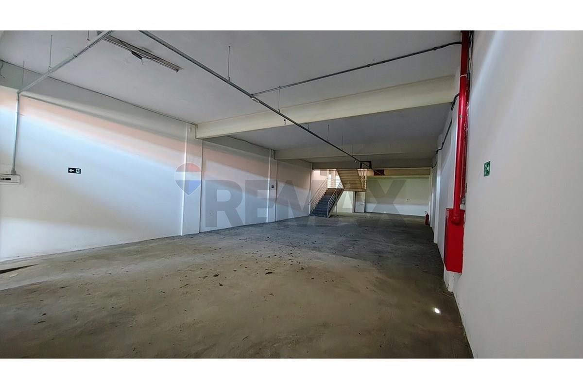 Loja-Salão, 350 m² - Foto 3