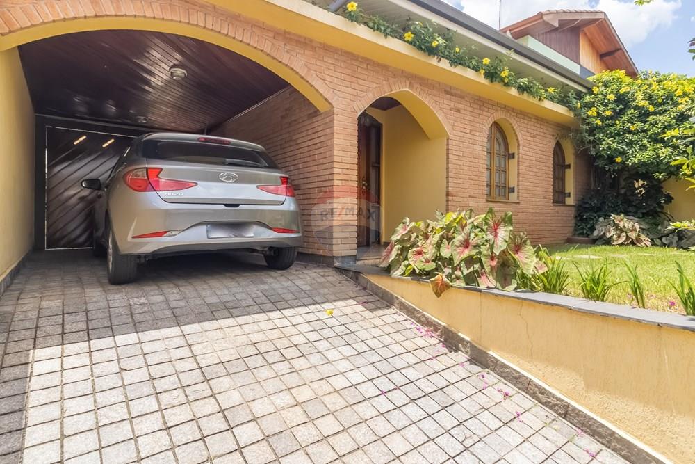 Casa, 3 quartos, 176 m² - Foto 1