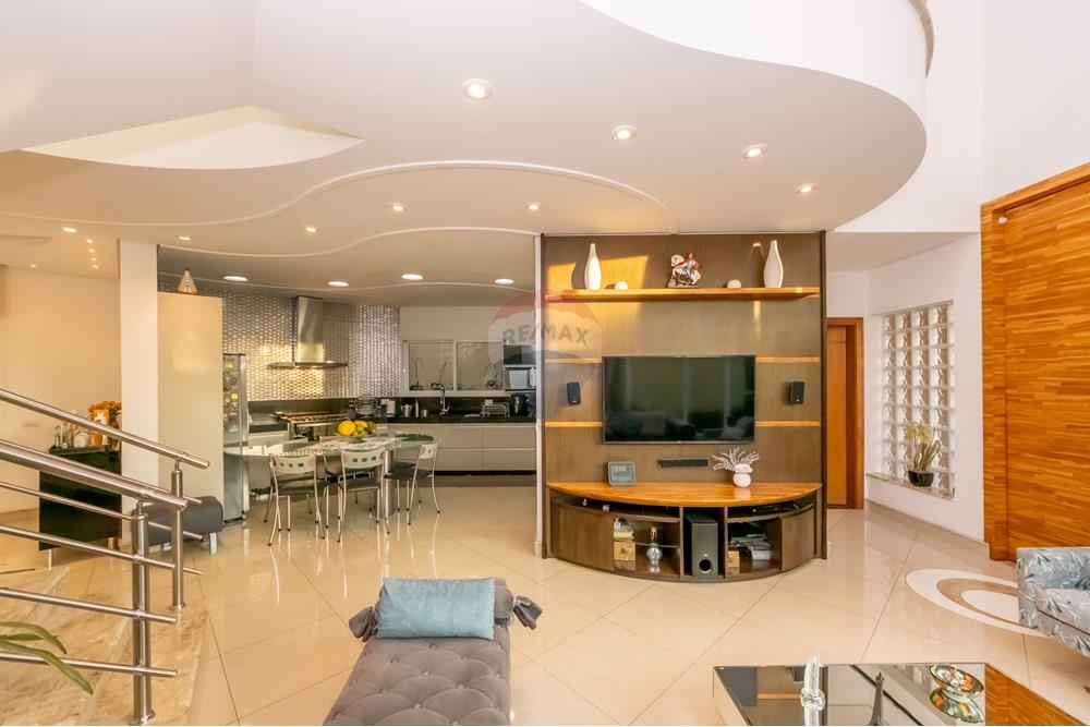 Sobrado, 3 quartos, 672 m² - Foto 7