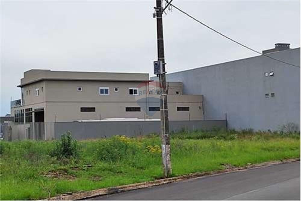 02 TERRENOS A VENDA NA AV PRINCIPAL DA ROSELANDIA — foto 1