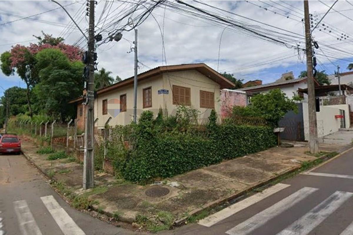Casa Parte superior com quintal — foto 1