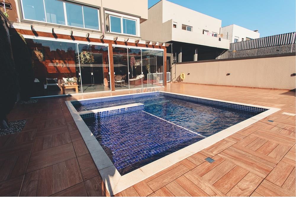Casa alto padrão de 264 m² com piscina - São Cristóvão — foto 1