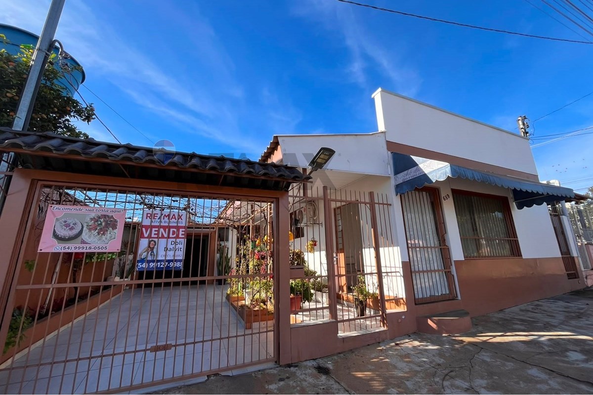 Oportunidade Única: Casa Encantadora no Boqueirão — foto 1