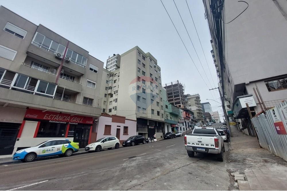 Kitnet no Edifício Mediterranee — foto 1