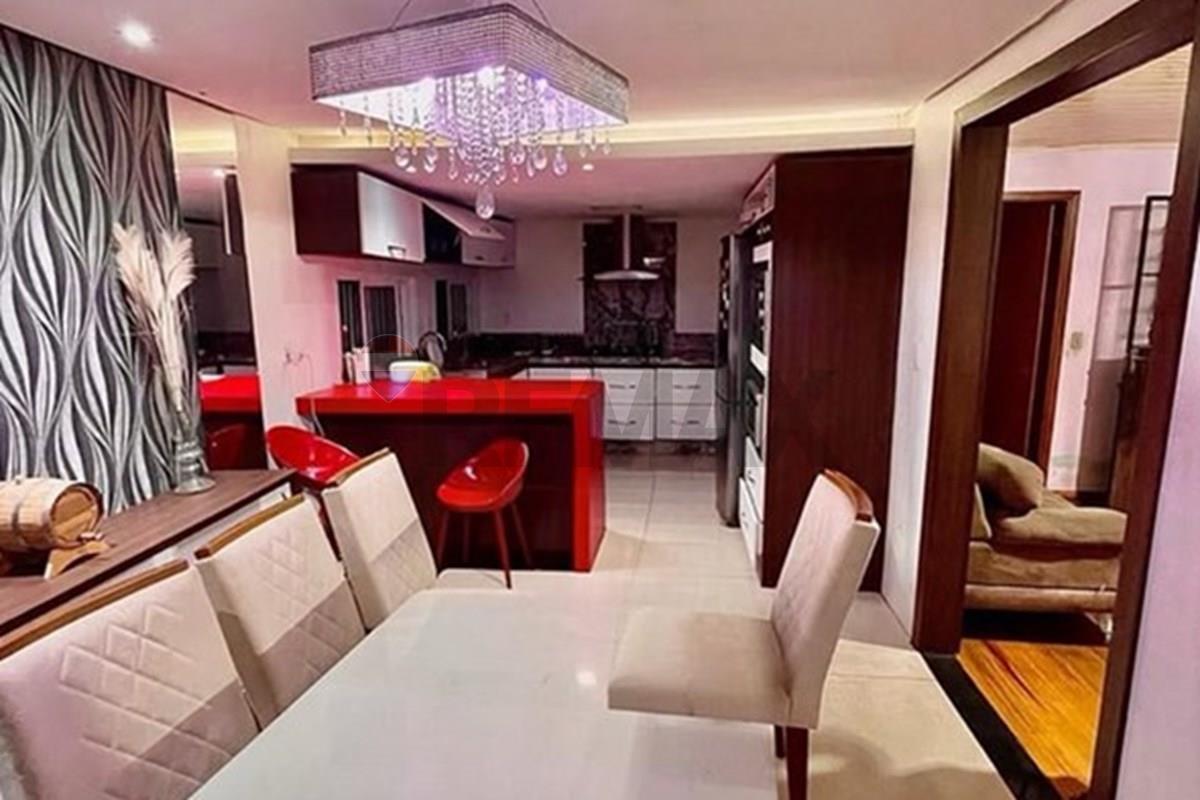 Casa com 4 Dormitórios, Espaço Gourmet e Salão de Festas no Bairro Annes — foto 1