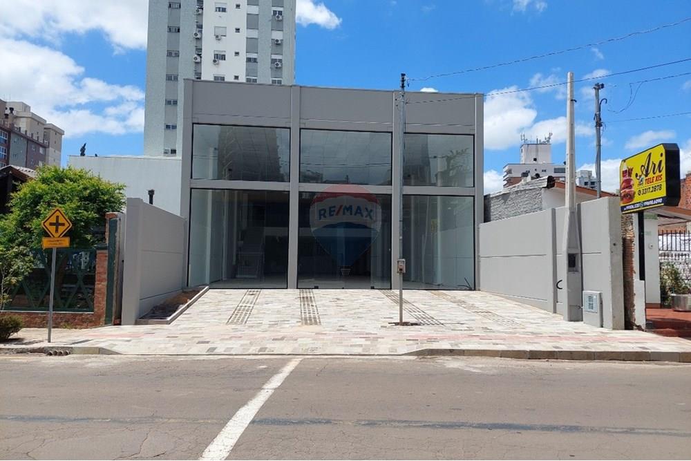"Ponto Comercial Ideal em RS: 700m² Disponível" — foto 1