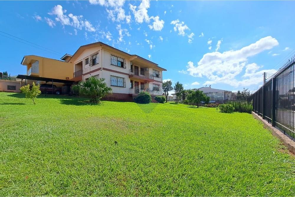 Casa à venda, 2 Suítes, Amplo Pátio, Bairro Petrópolis, Passo Fundo/RS — foto 1