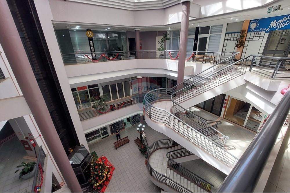 Sala Comercial Shopping plaza — foto 1