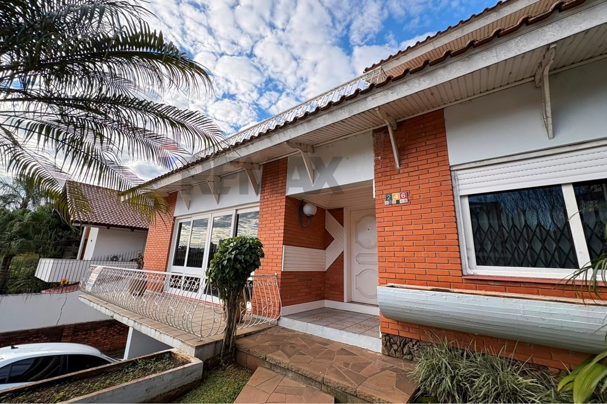 Excelente casa Comercial ou Residencial no Bairro Vergueiro com 454,58m² — foto 1