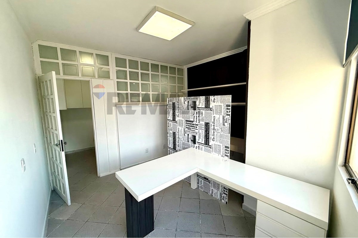 Sala mobiliada a venda no Centro de Passo Fundo" — foto 1