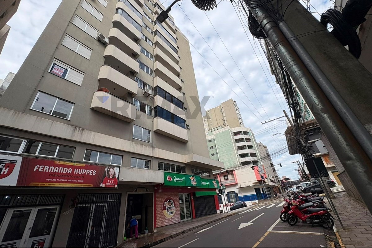 Apartamento de 63 m² 1 dormitório (Suíte), Terraço e Sacada no Edifício Vitória — foto 1