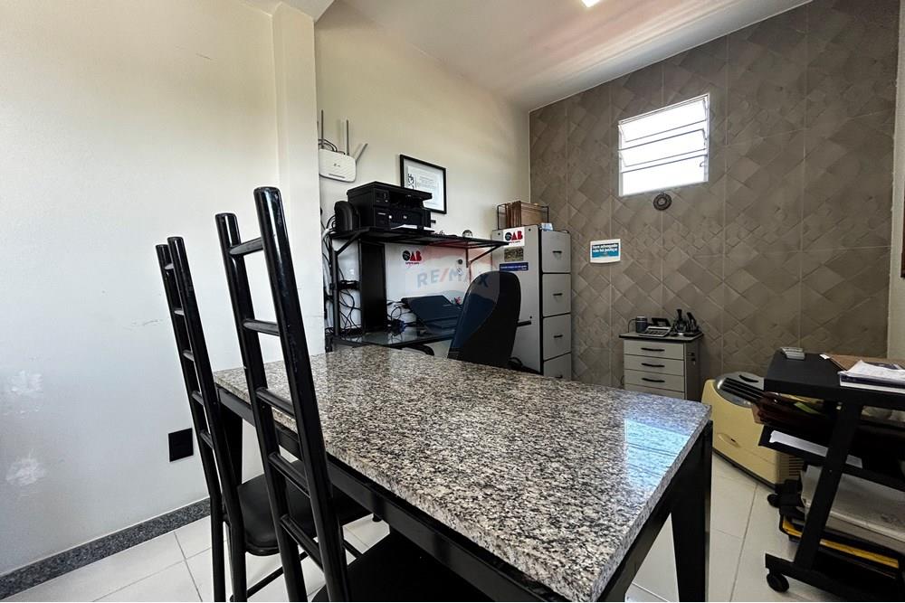 Casa, 3 quartos, 231 m² - Foto 47