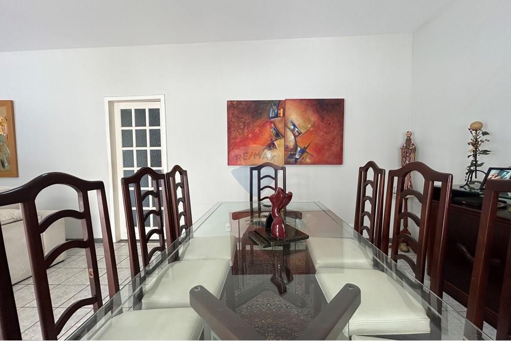 Casa, 3 quartos, 231 m² - Foto 11