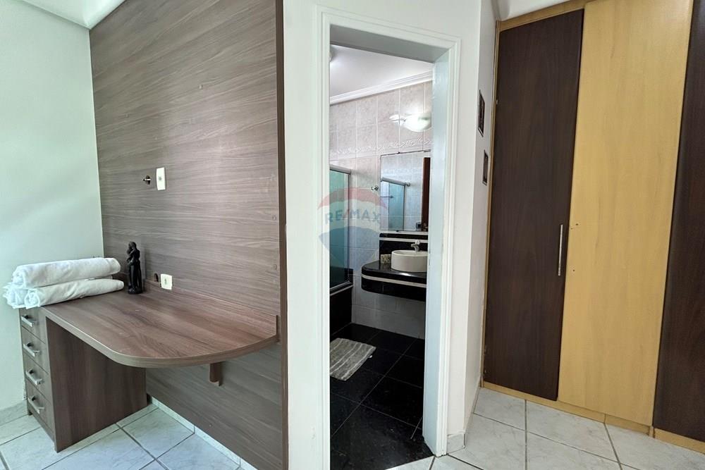 Apartamento, 3 quartos, 184 m² - Foto 9