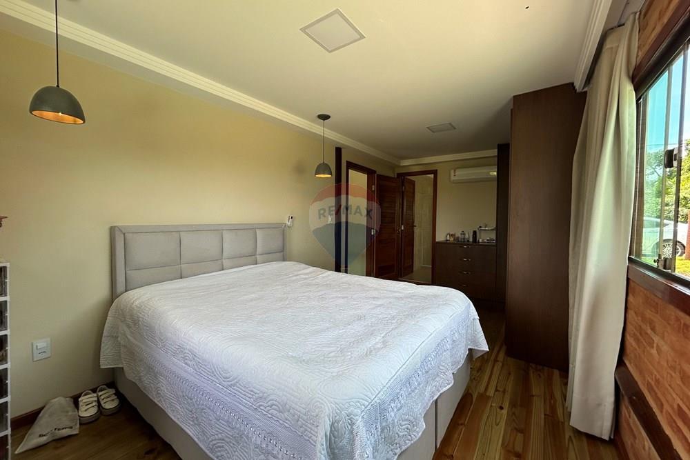 Casa, 4 quartos, 320 m² - Foto 42