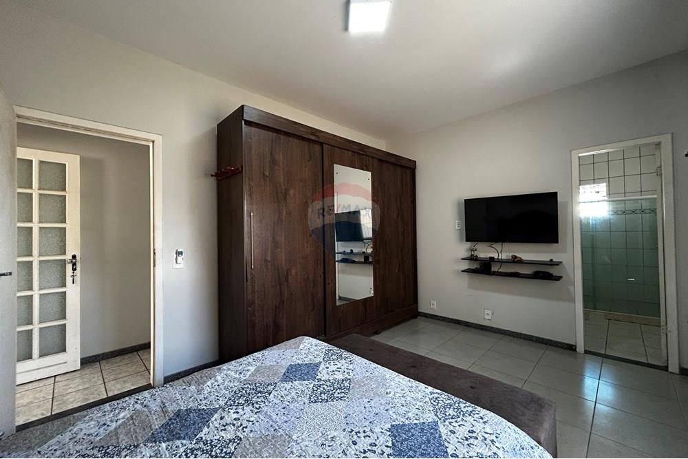 Casa, 3 quartos, 231 m² - Foto 17