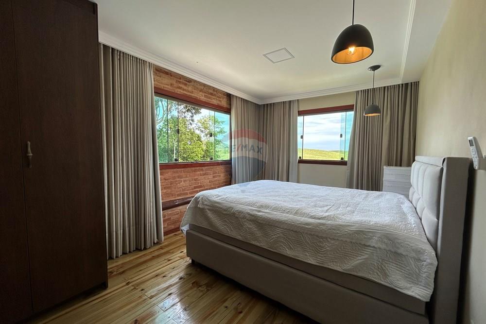 Casa, 4 quartos, 320 m² - Foto 43