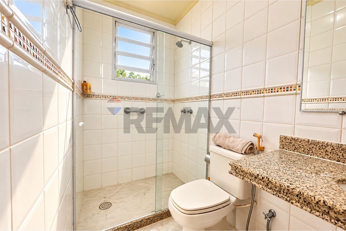 Casa, 3 quartos, 218 m² - Foto 15