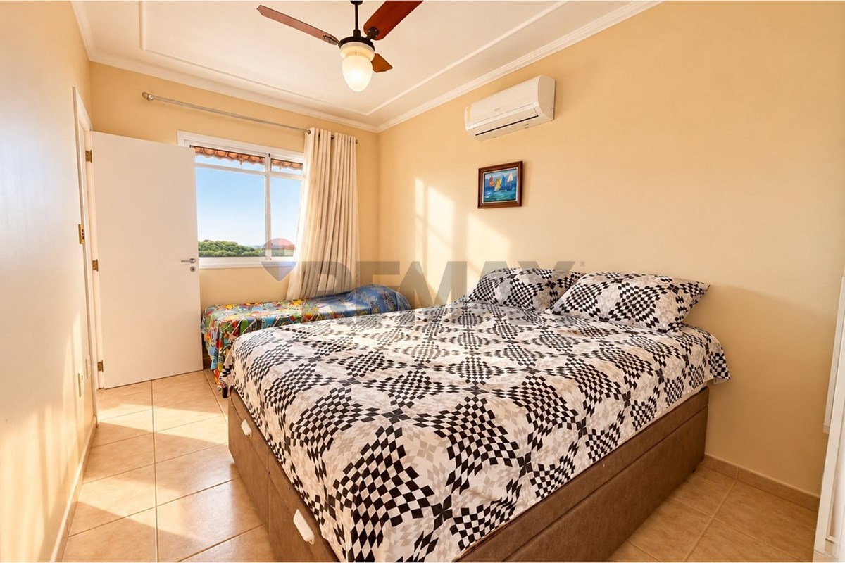 Casa, 3 quartos, 218 m² - Foto 14