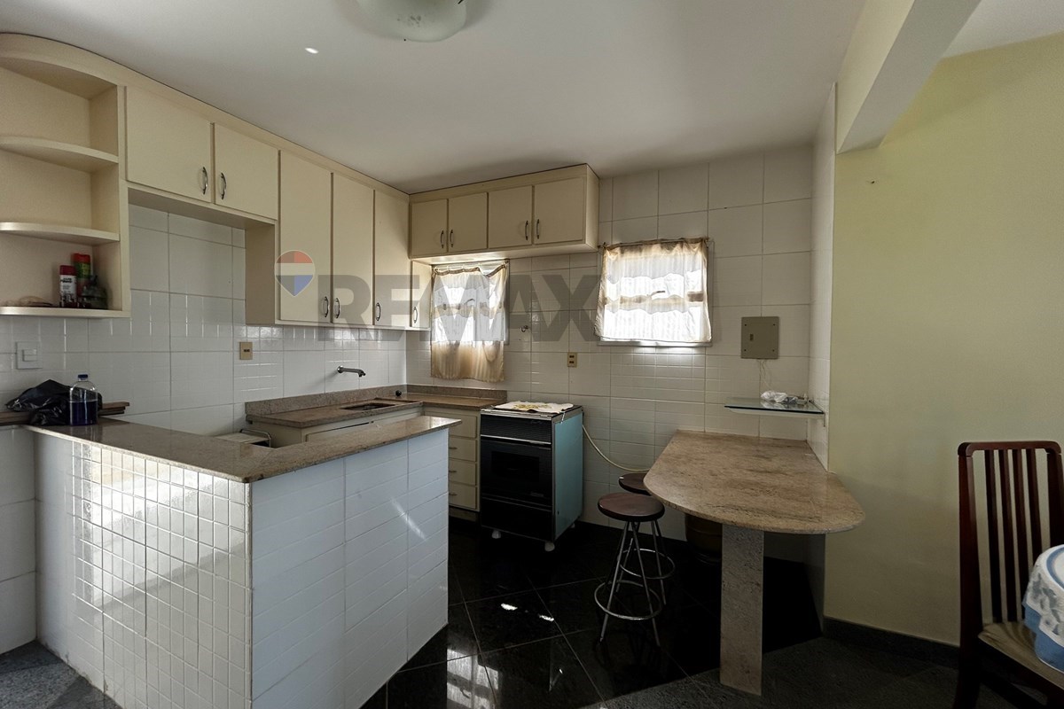 Casa, 5 quartos, 350 m² - Foto 9