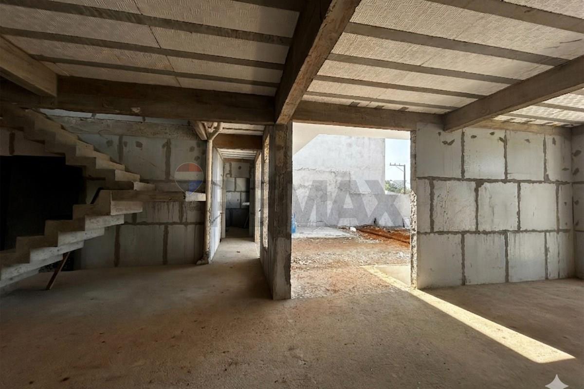 Casa, 4 quartos, 267 m² - Foto 10