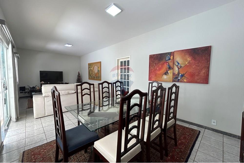 Casa, 3 quartos, 231 m² - Foto 10
