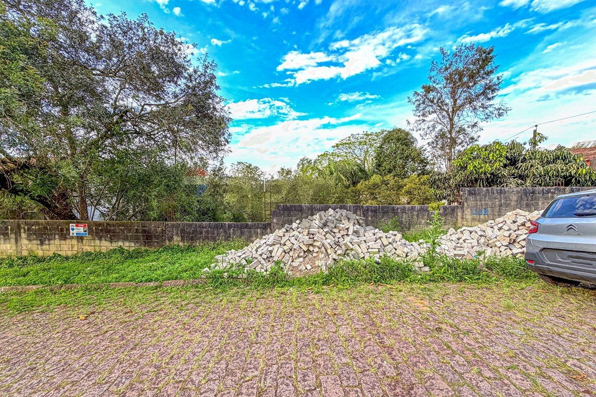  - Terreno de 250,00m² a venda no bairro Santana em Ribeirão Pires