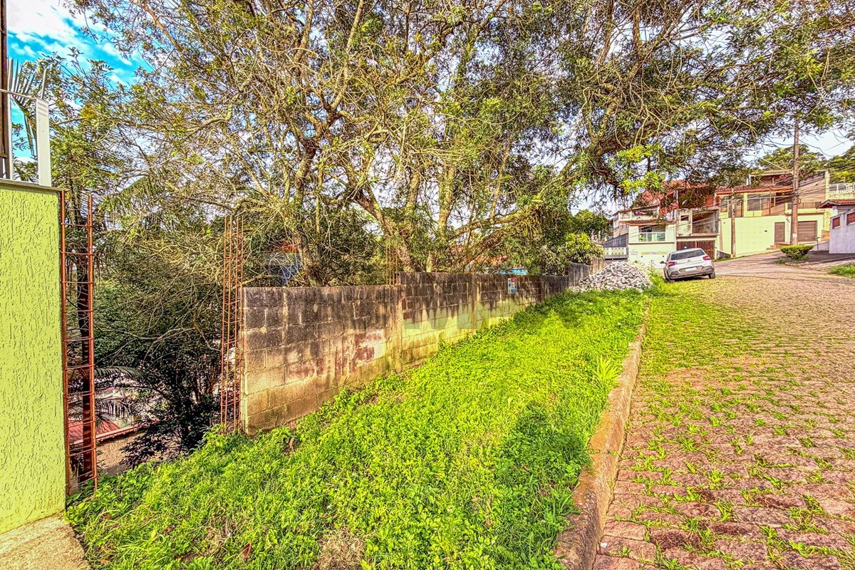  - Terreno de 250,00m² a venda no bairro Santana Ribeirão Pires