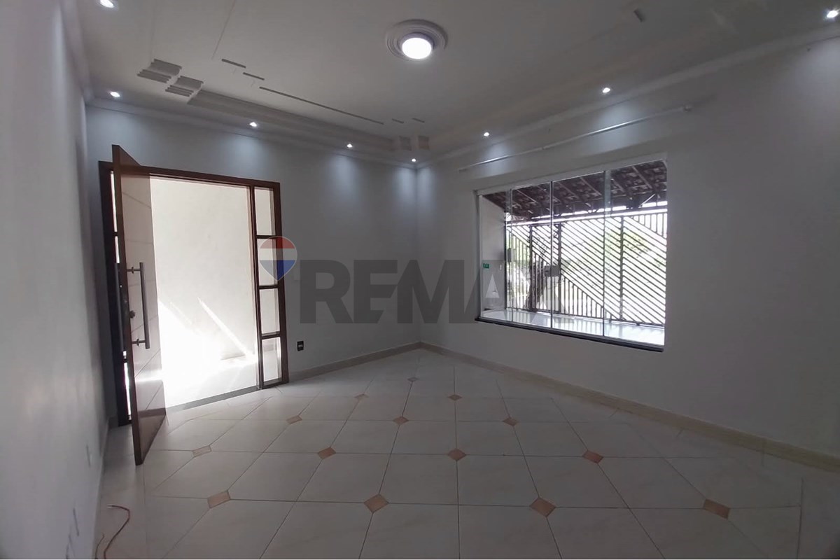 Casa, 2 quartos, 73 m² - Foto 1