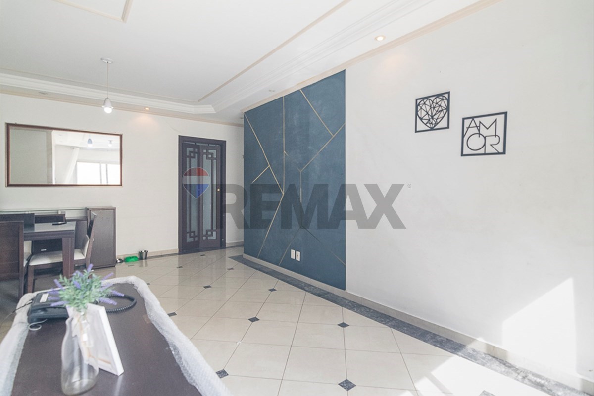  - Apartamento de 76 m², 3 quartos, sendo 1 suíte, living amplo, 1 vaga, condominio com lazer completo