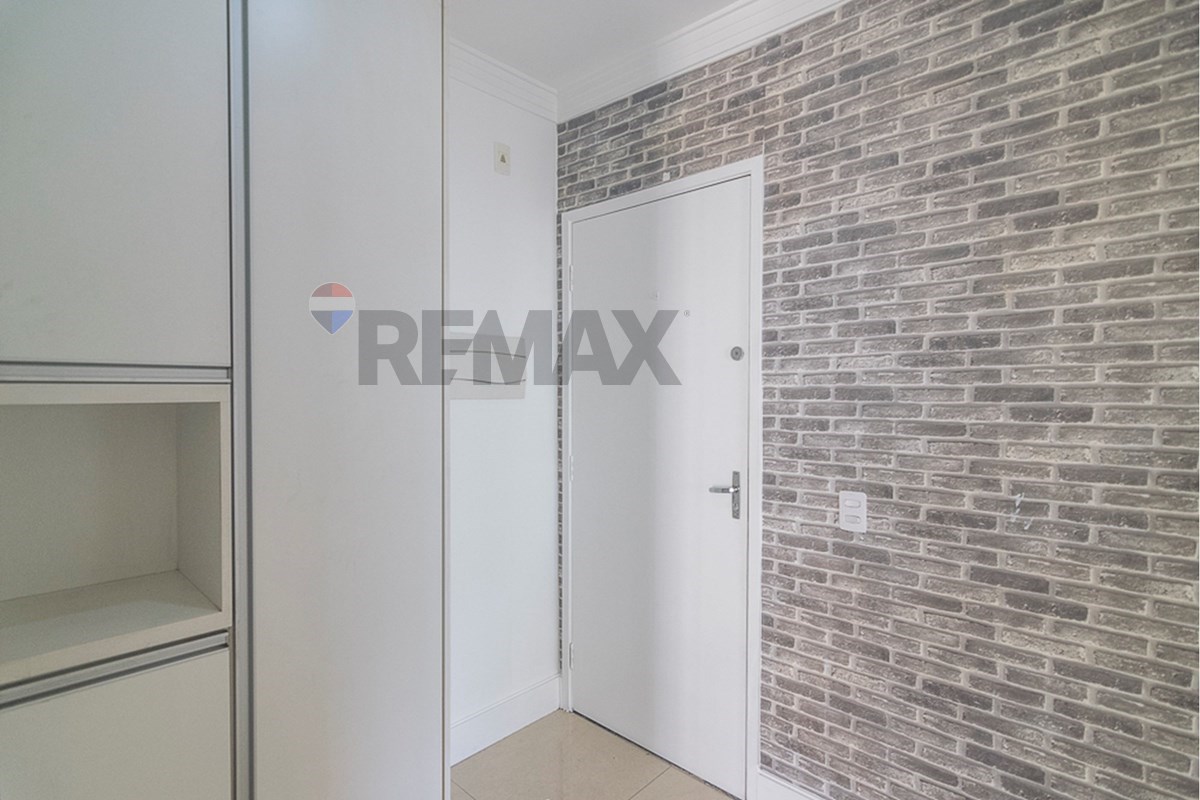  - Lindo apartamento com três quartos e lazer completo em Rudge Ramos