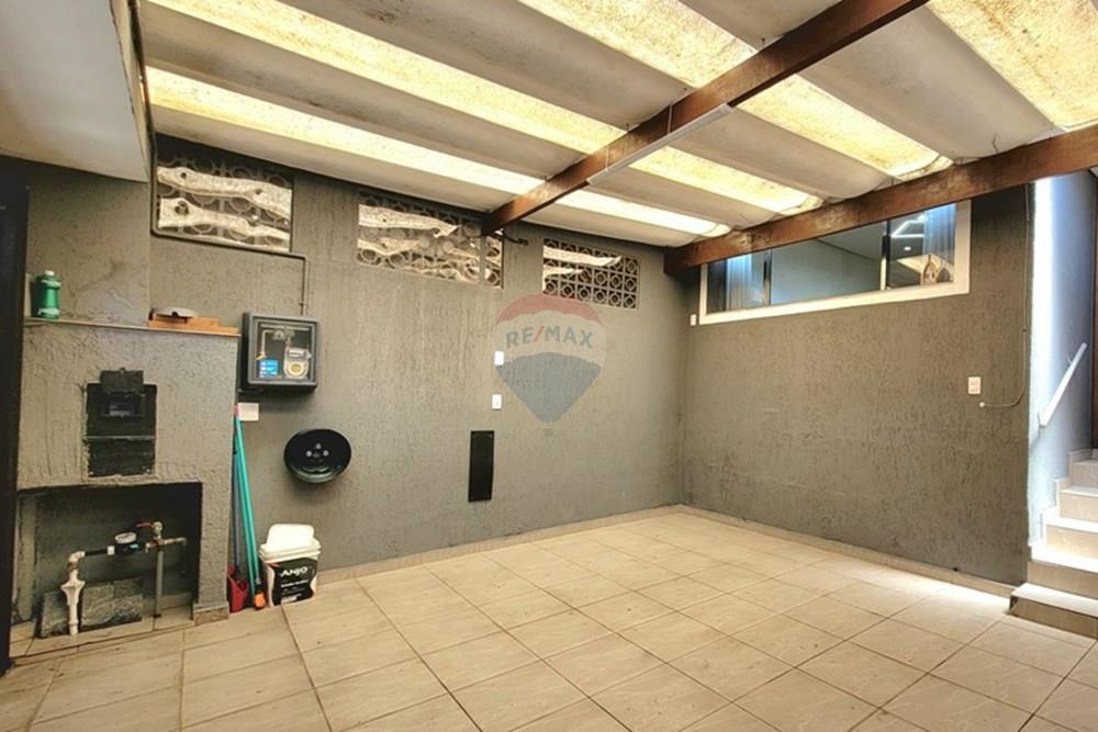  - Sobrado com 142m², 3 dormitórios, 1 suíte e 2 vagas de garagem - Rudge Ramos - SBC